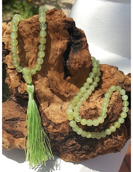 Mala aus hellgrüner Jade, 6 mm - Malas - MundoYoga Yoga Shop, spezialisiert auf Yoga