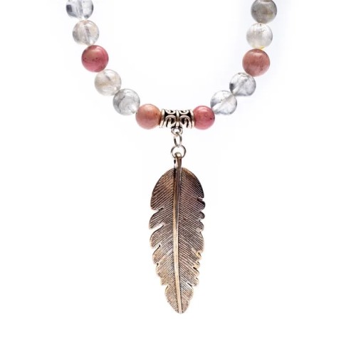 Mala de Rhodonite et Quartz Gris avec Plume - Malas - MundoYoga Boutique de yoga spécialisée dans le yoga