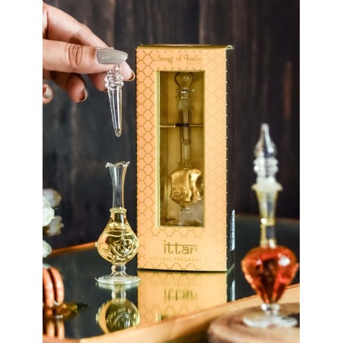 Concentrated perfume in handcrafted bottle