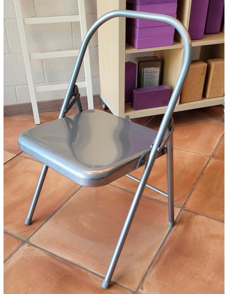Silla de Yoga Plegable: La Herramienta Perfecta para tu práctica del Yoga - MundoYoga Tienda Especializada en Yoga