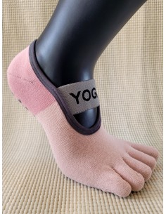 Calcetines de yoga antideslizantes: un complemento esencial para una práctica segura - MundoYoga Tienda Especializada en Yoga