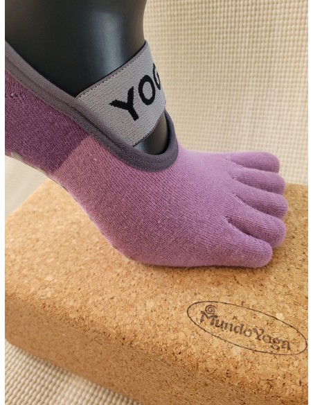 Non-slip yoga socks: an essential accessory for a safe practice - MundoYoga Yoga Shop Specializing in Yoga