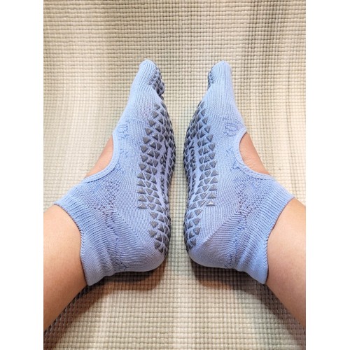 Meias de ioga antiderrapantes: um acessório essencial para uma prática de ioga segura - MundoYoga Boutique de yoga spécialisée d