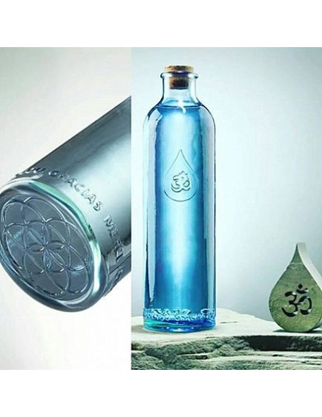 OmWater Wasserflasche "Gratitude" - Krüge, Tassen, Flaschen - MundoYoga Yoga Shop, spezialisiert auf Yoga